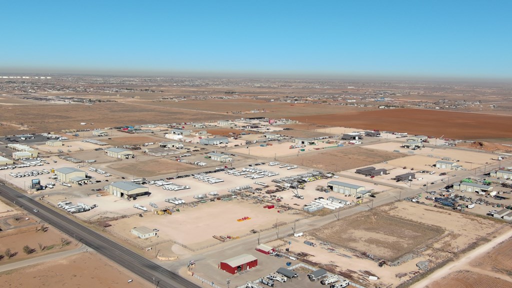 1609 S County Rd 1102, Midland, Texas image 9