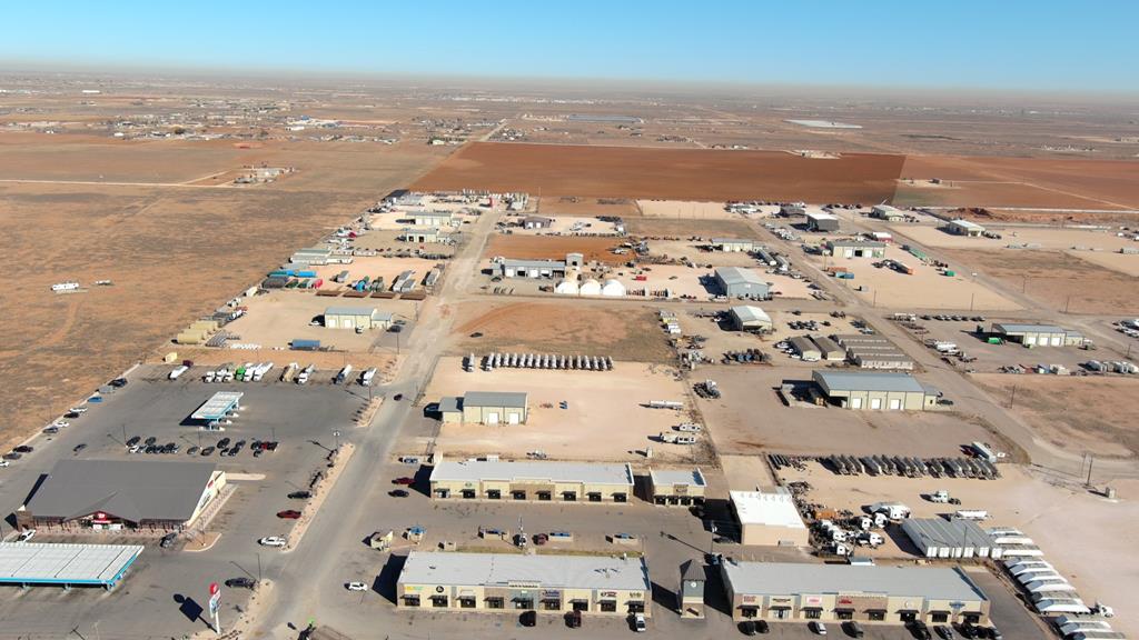 1609 S County Rd 1102, Midland, Texas image 1