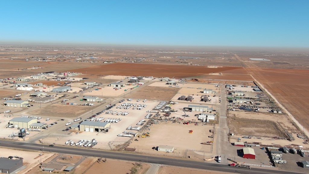 1609 S County Rd 1102, Midland, Texas image 8