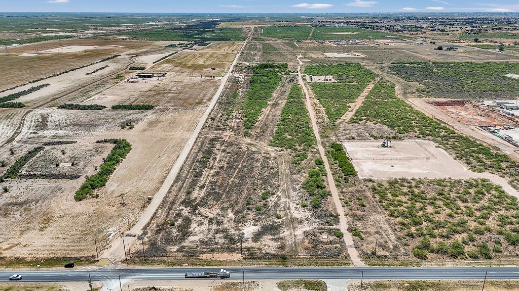 S Fm 715, Midland, Texas image 4