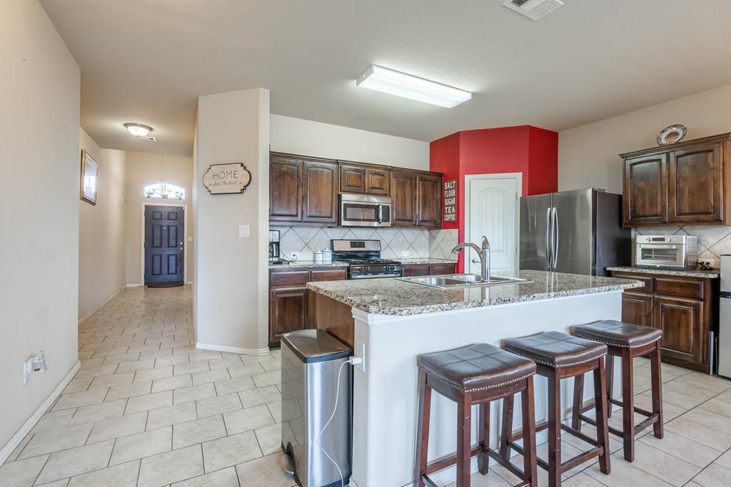 6914 Brooks Ranch Rd, Odessa, Texas image 4