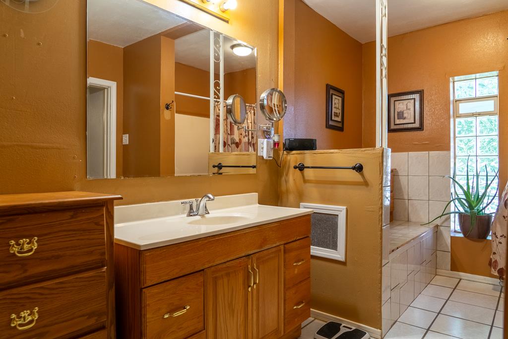 1108 N Schlegal, Fort Stockton, Texas image 16