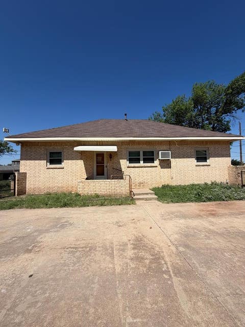 Homes For Sale - 1001 E 21st St<br/> Big Spring, TX 79720