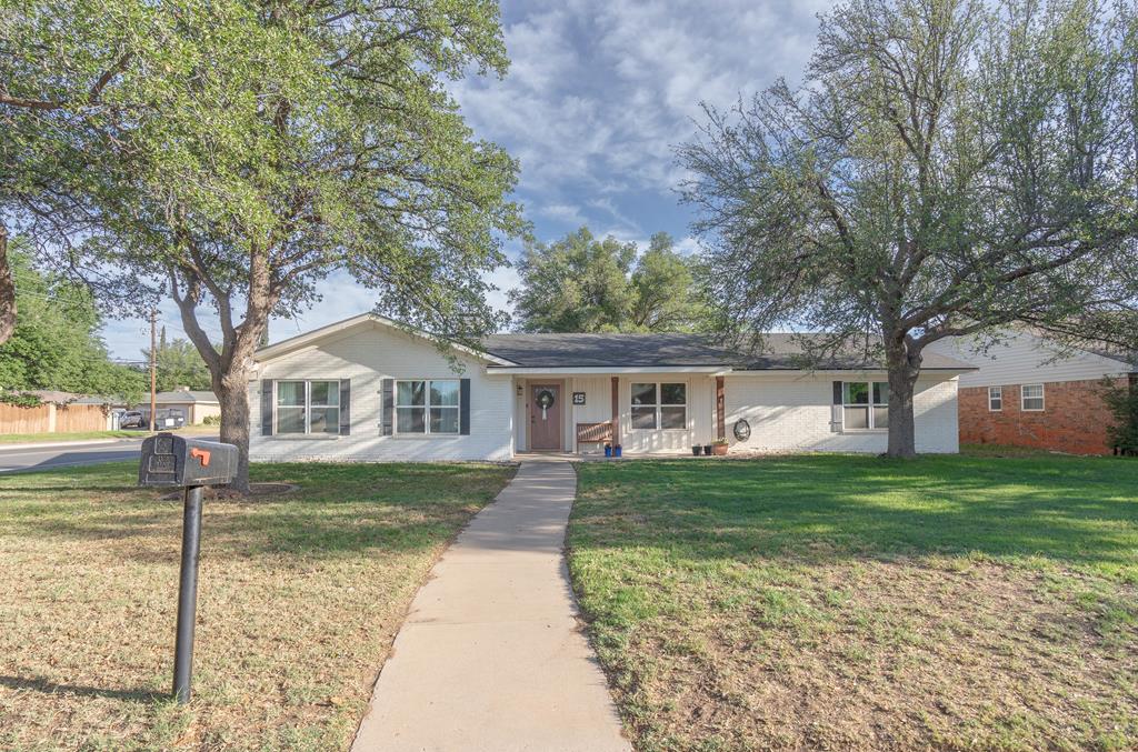 15 Stutz Ct, Midland, Texas image 1
