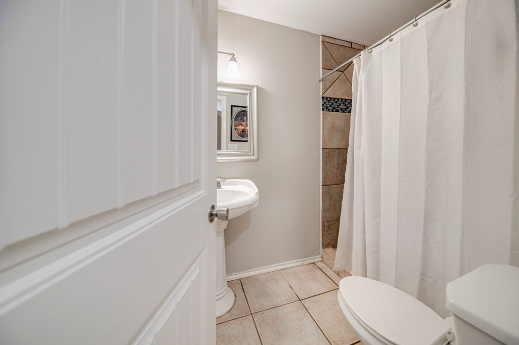 6415 Fern, Midland, Texas image 25