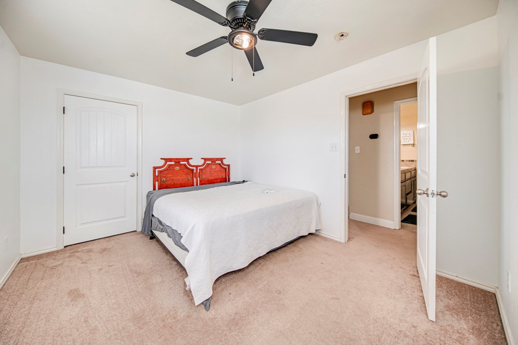 6415 Fern, Midland, Texas image 41