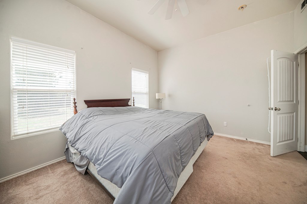 6415 Fern, Midland, Texas image 32