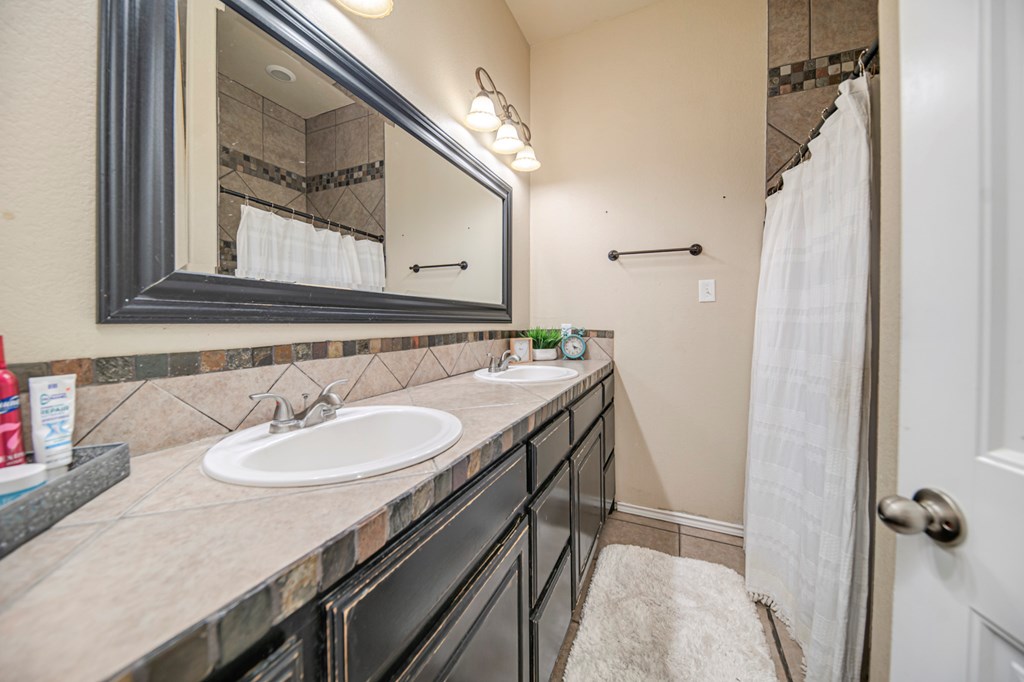 6415 Fern, Midland, Texas image 30