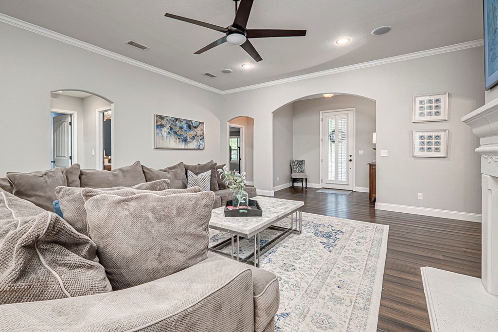 5004 Gateway Court, Midland, Texas image 9