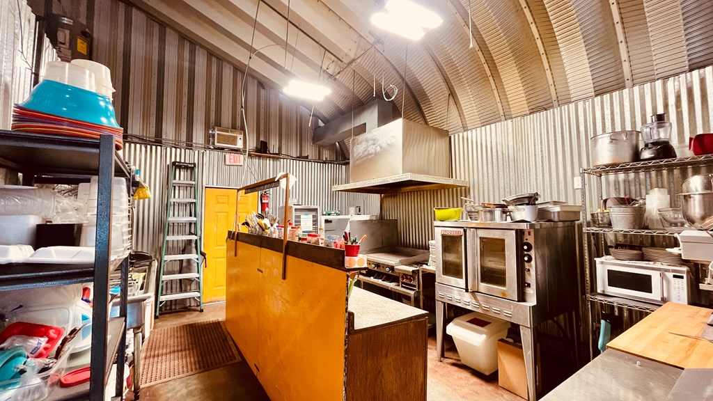 1613 W San Antonio St, Marfa, Texas image 38