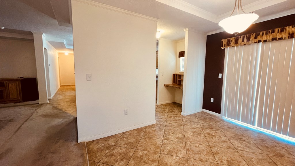 1613 W San Antonio St, Marfa, Texas image 33