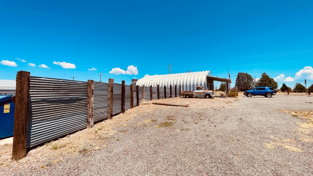 1613 W San Antonio St, Marfa, Texas image 15