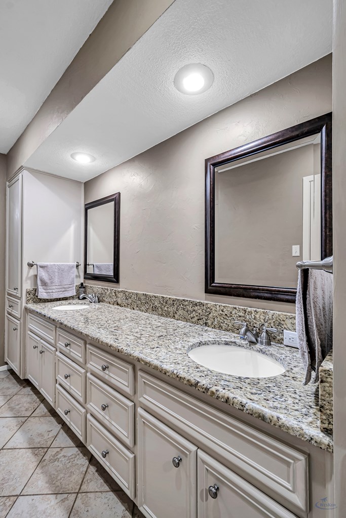 2404 Bellechasse Court, Midland, Texas image 37