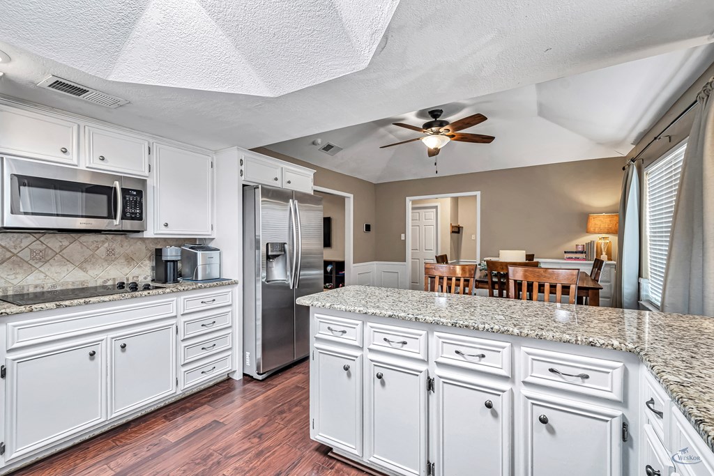 2404 Bellechasse Court, Midland, Texas image 19