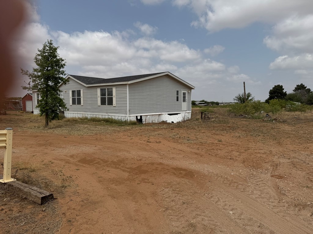 4712 S County Rd 1200, Midland, Texas image 9