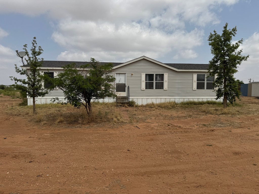 4712 S County Rd 1200, Midland, Texas image 12