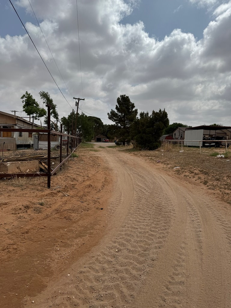 4712 S County Rd 1200, Midland, Texas image 11
