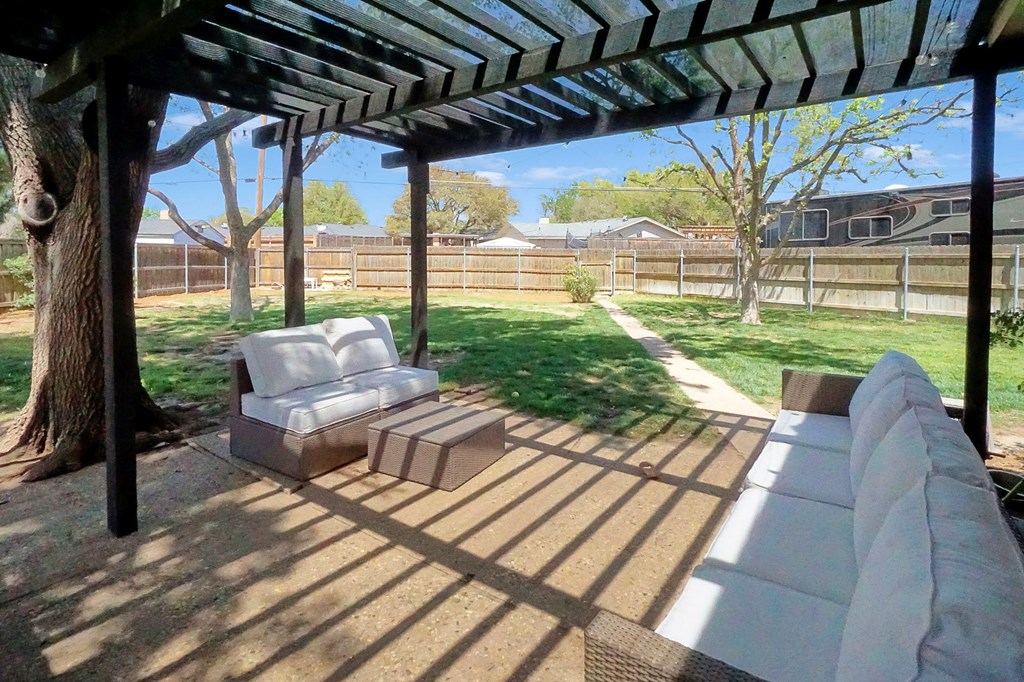 2312 Auburn Place, Midland, Texas image 32