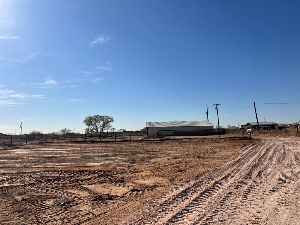 E County Rd 150, Midland, Texas image 4