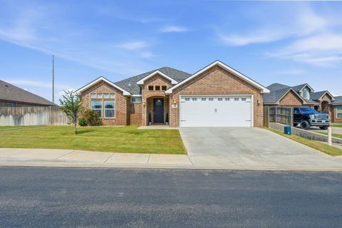 Homes For Sale - 6000 Valley View St<br/> Midland, TX 79705