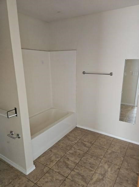 200 E Spruce Ave, Midland, Texas image 5