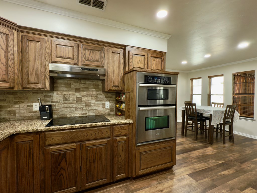 3612 Oakridge Dr, Midland, Texas image 12