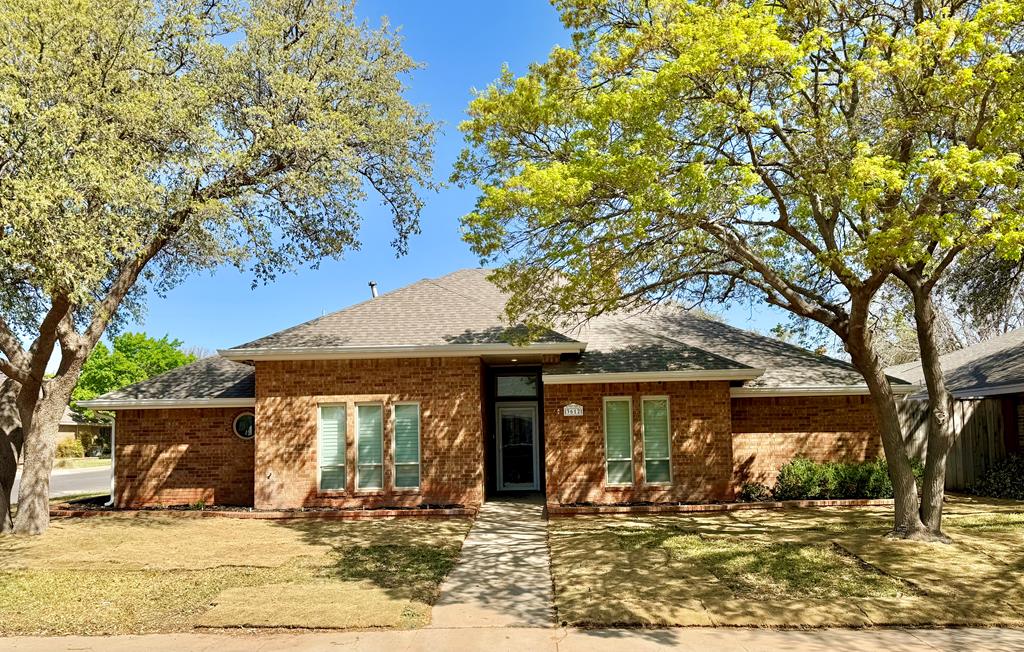 3612 Oakridge Dr, Midland, Texas image 1