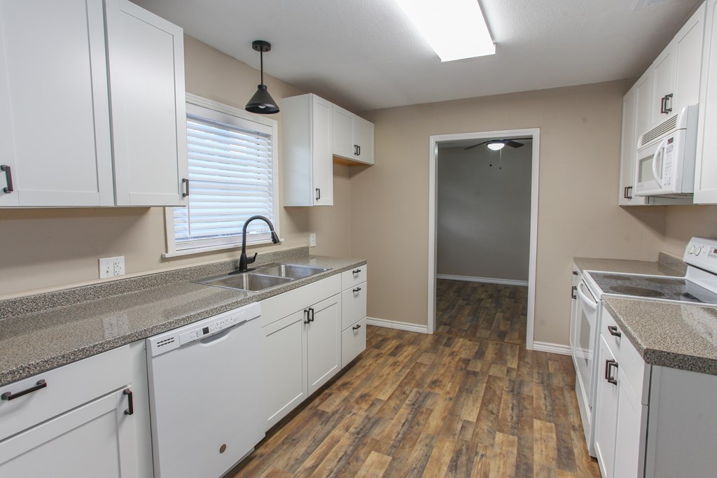 1810 Benton St, Big Spring, Texas image 10