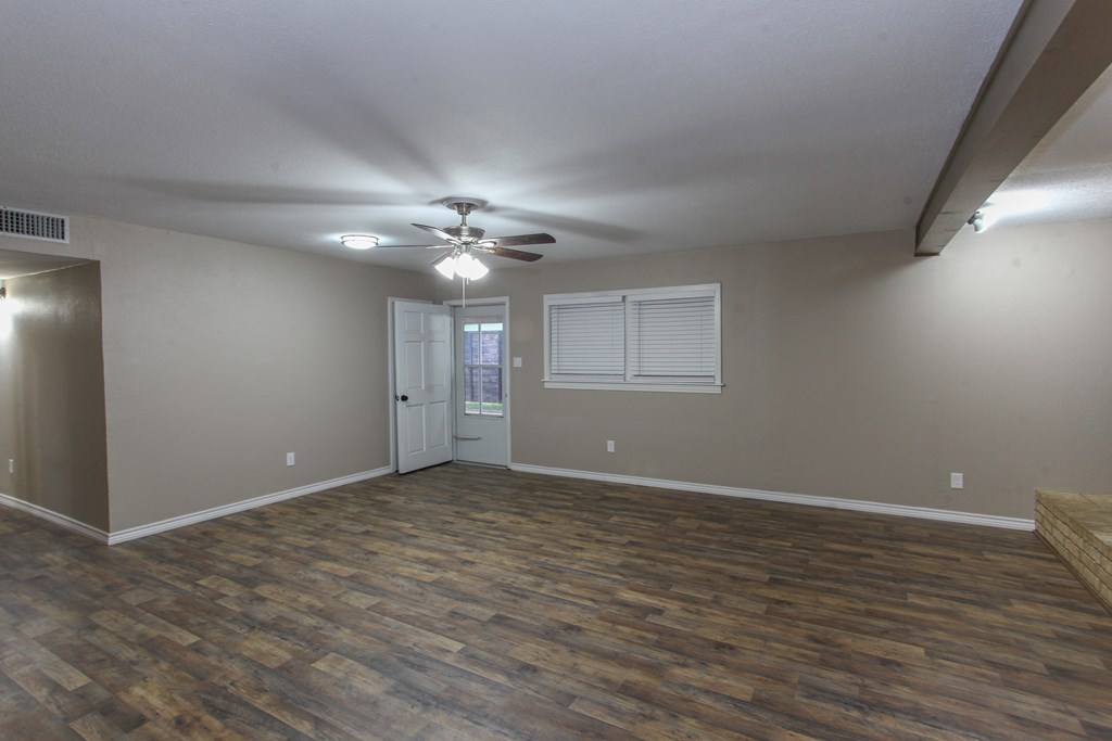 1810 Benton St, Big Spring, Texas image 8