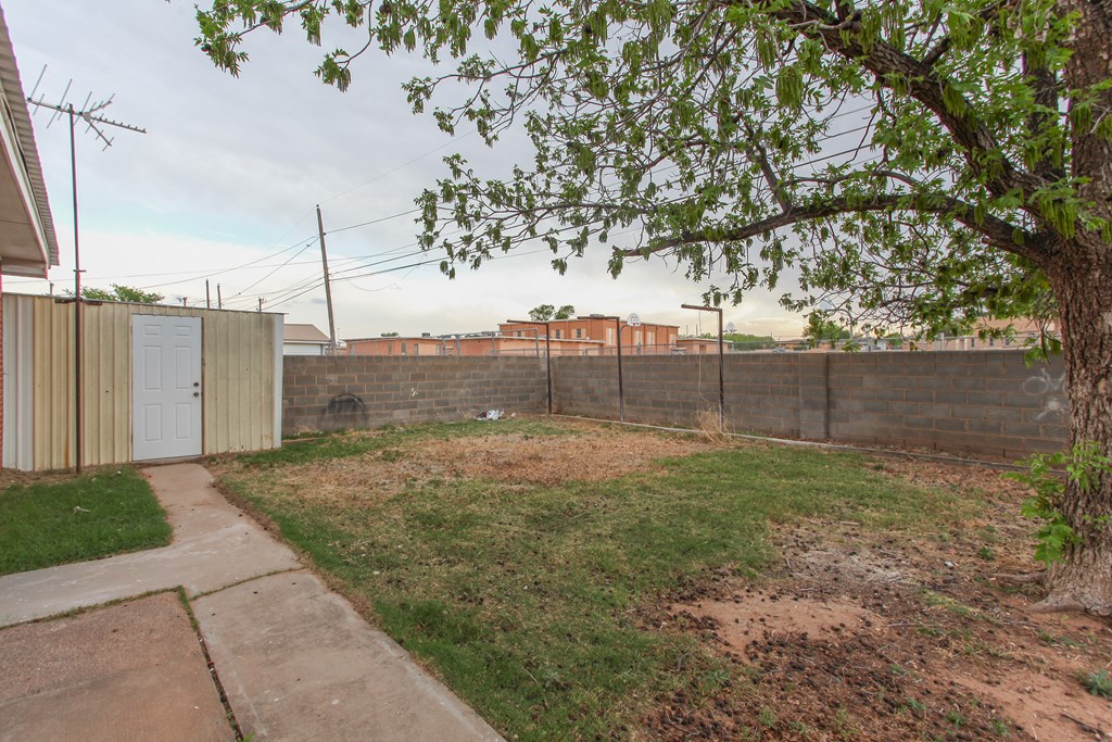 1810 Benton St, Big Spring, Texas image 24