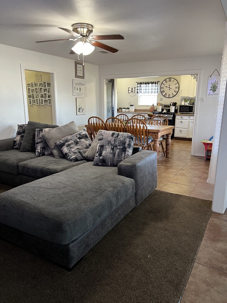 1800 W Washington Ave, Midland, Texas image 4
