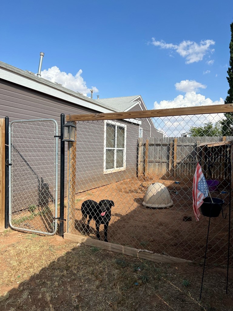 1800 W Washington Ave, Midland, Texas image 5