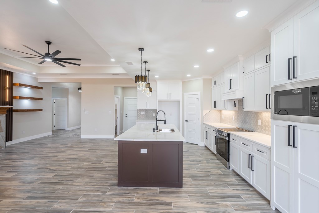 8626 Pamplona Pl, Odessa, Texas image 11