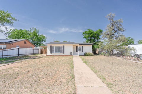 Homes For Sale - 3506 Apache Dr<br/> Midland County, Midland, TX 79703