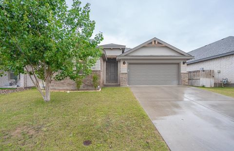 Homes For Sale - 1915 Wrigley Dr<br/> Odessa, TX 79762