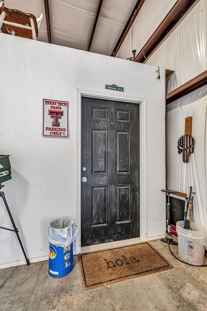 2903 S County Rd 1083, Midland, Texas image 31