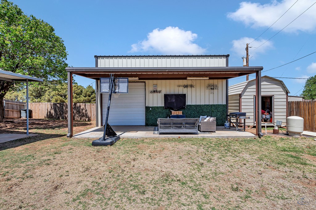 2903 S County Rd 1083, Midland, Texas image 29