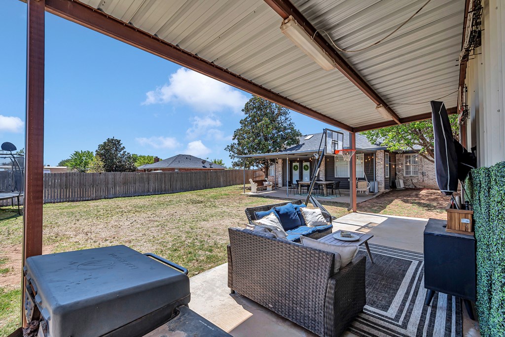 2903 S County Rd 1083, Midland, Texas image 35