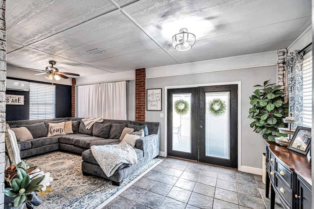 2903 S County Rd 1083, Midland, Texas image 21