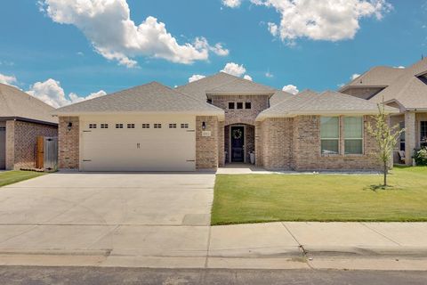 Homes For Sale - 1812 Overshine Lane<br/> Midland, TX 79705