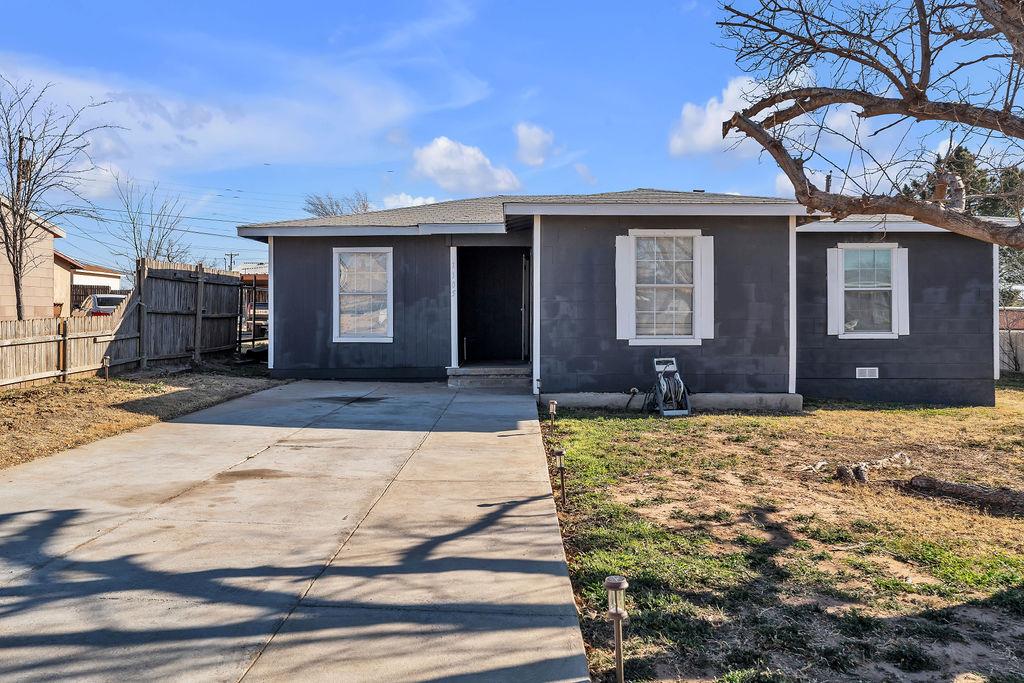 1105 Lamar Ave, Big Spring, Texas image 1