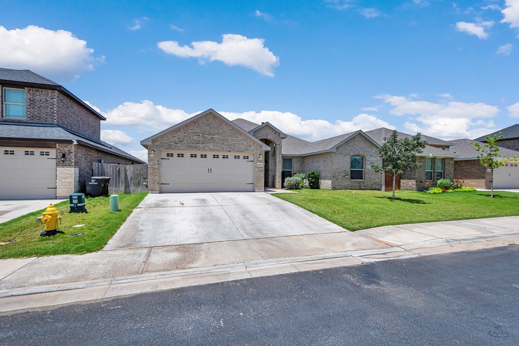6003 Sunny Stone Dr, Midland, Texas image 3
