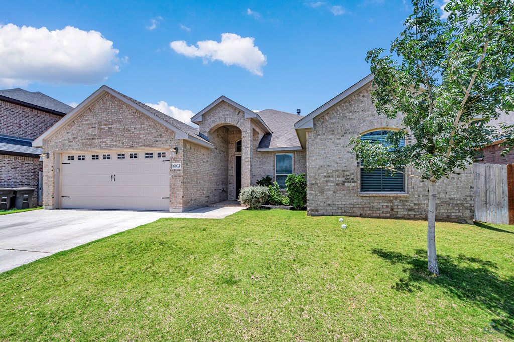 6003 Sunny Stone Dr, Midland, Texas image 2