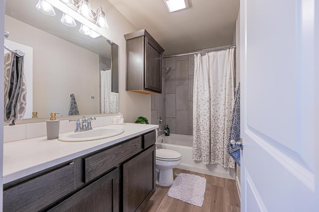 6803 Leather Ln, Midland, Texas image 23