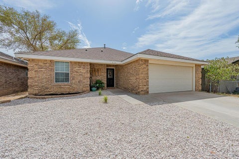 Homes For Sale - 324 Cloud Ave<br/> Midland, TX 79705