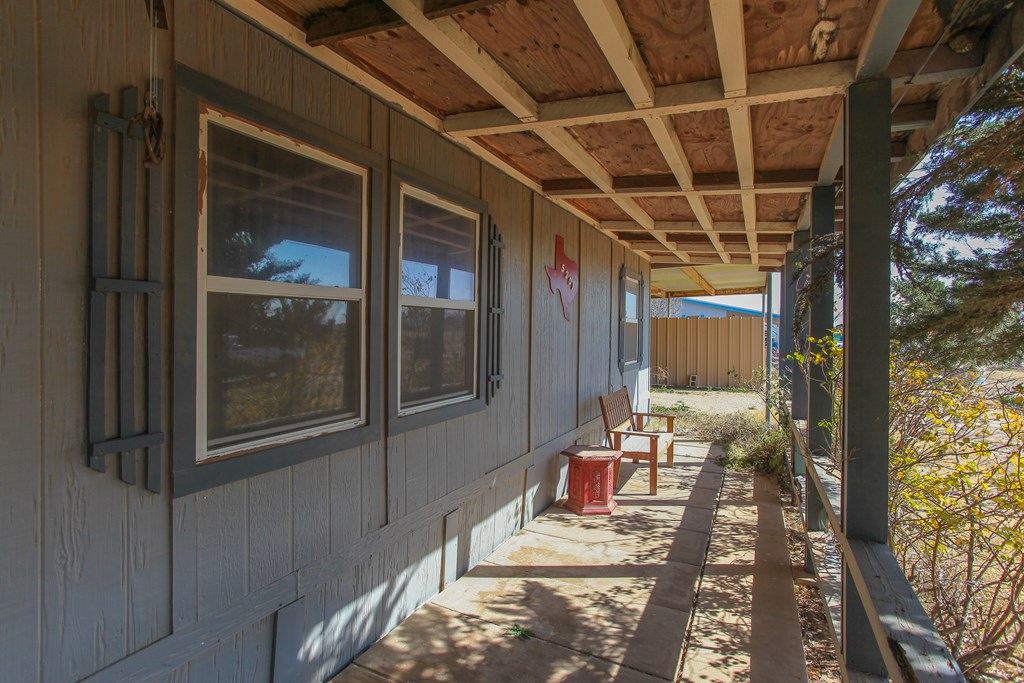 5201 Dawson Dr, Big Spring, Texas image 2