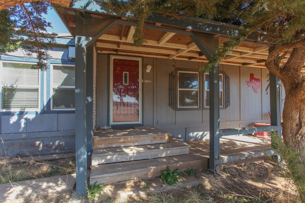 5201 Dawson Dr, Big Spring, Texas image 3