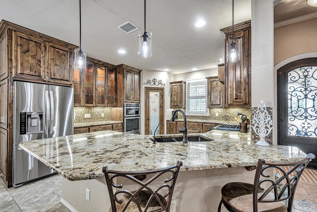 908 Trinidad Place, Midland, Texas image 9