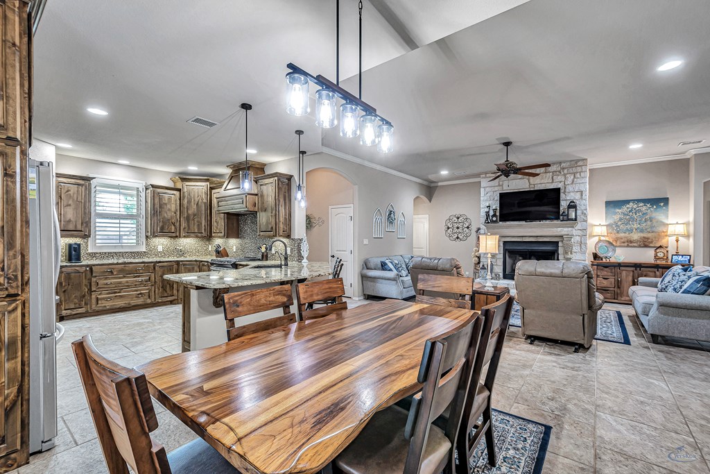 908 Trinidad Place, Midland, Texas image 12