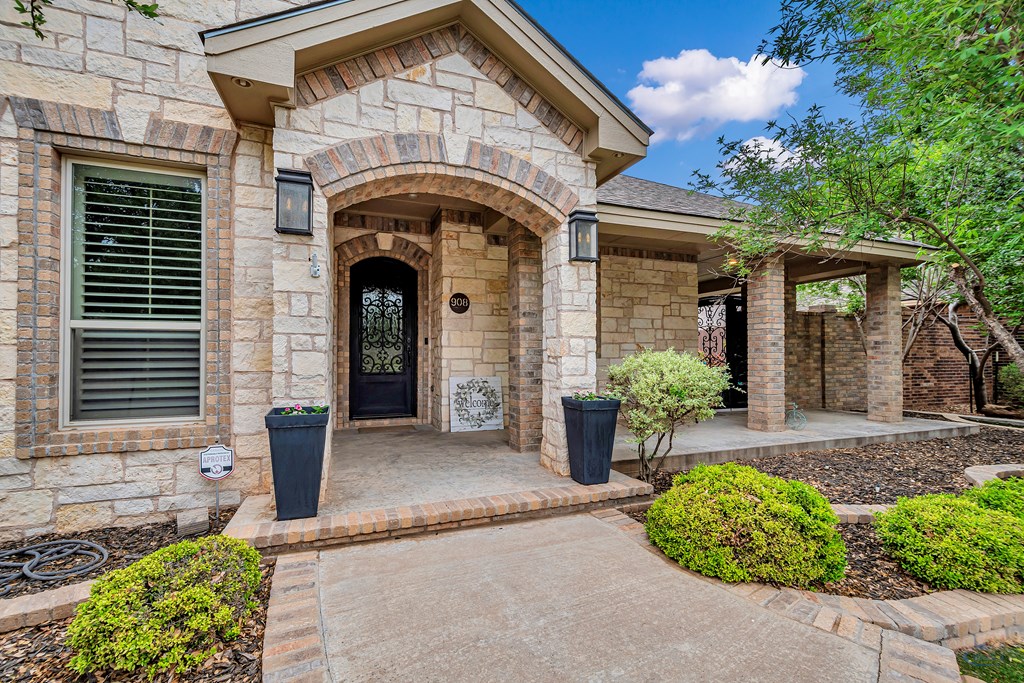 908 Trinidad Place, Midland, Texas image 3